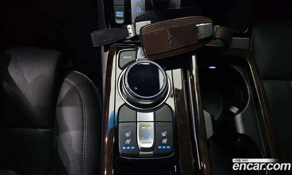 Genesis EQ900 2016 3.8 автомат (гидро), фото 29