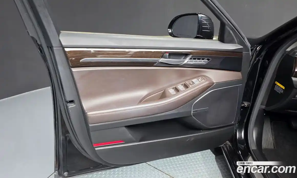 Genesis EQ900 2017 3.8 автомат (гидро), фото 14