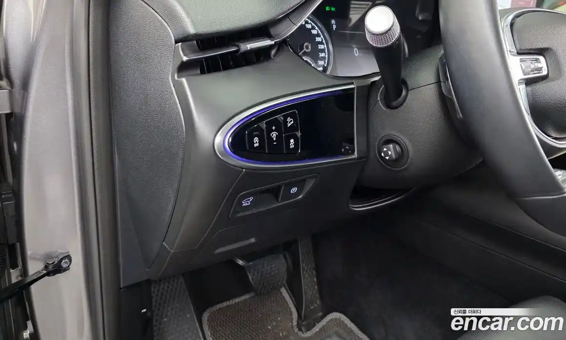 Genesis GV70 2021 2.5 автомат (гидро), фото 23