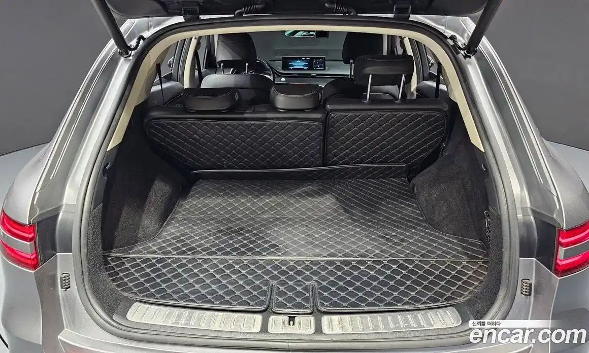 Genesis GV70 2021 2.2 автомат (гидро), фото 26