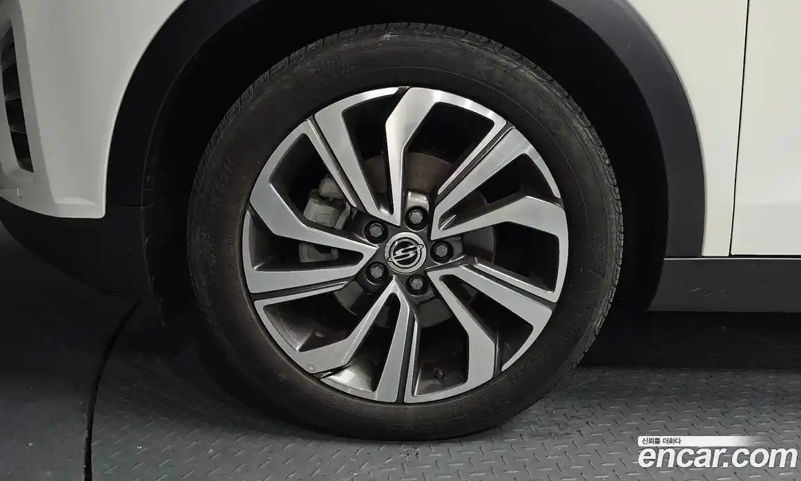 SsangYong TIBOLI 2021 1.5 автомат (гидро), фото 5