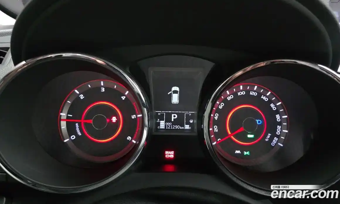 SsangYong TIBOLI 2017 1.6 автомат (гидро), фото 11
