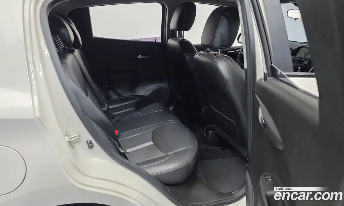 Chevrolet Spark 2018 1.0 автомат (гидро), фото 18