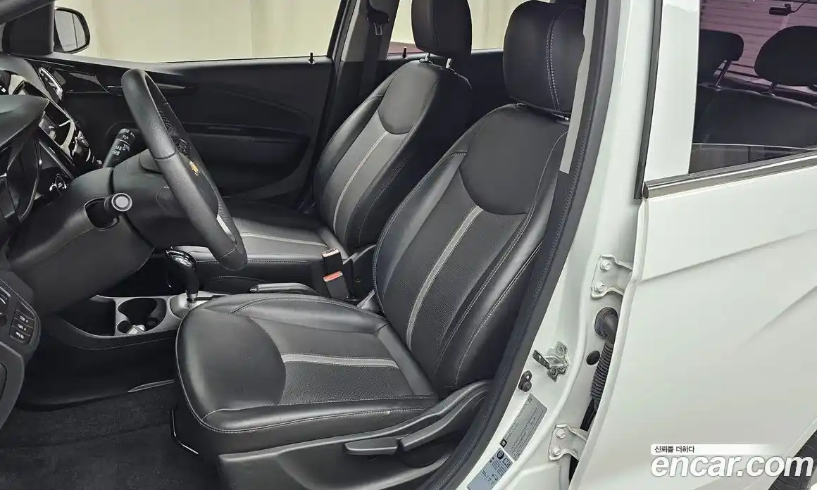 Chevrolet Spark 2021 1.0 автомат (гидро), фото 21