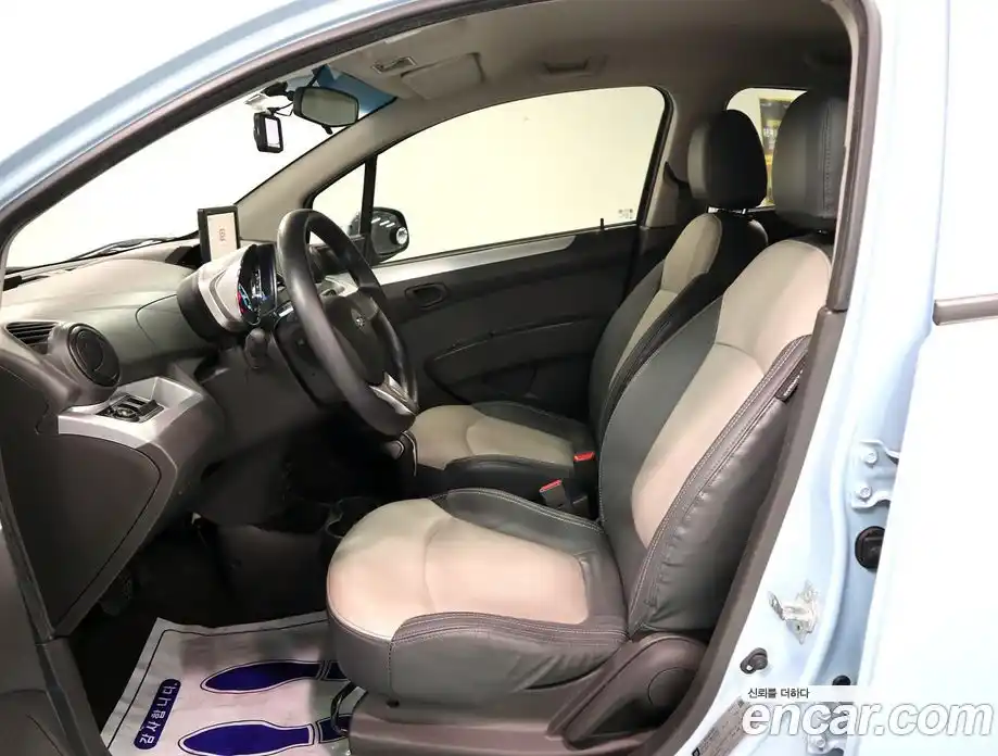 Chevrolet Spark 2015 1.0 автомат (гидро), фото 12