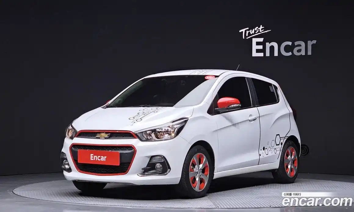 Chevrolet Spark 2016 1.0 автомат (гидро), фото 1