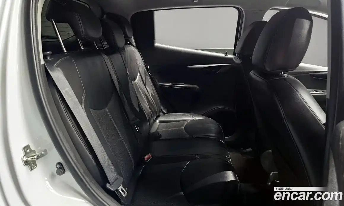 Chevrolet Spark 2016 1.0 автомат (гидро), фото 18