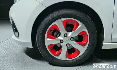 Chevrolet Spark 2016 1.0 автомат (гидро), миниатюра 5
