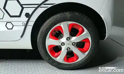 Chevrolet Spark 2016 1.0 автомат (гидро), миниатюра 7