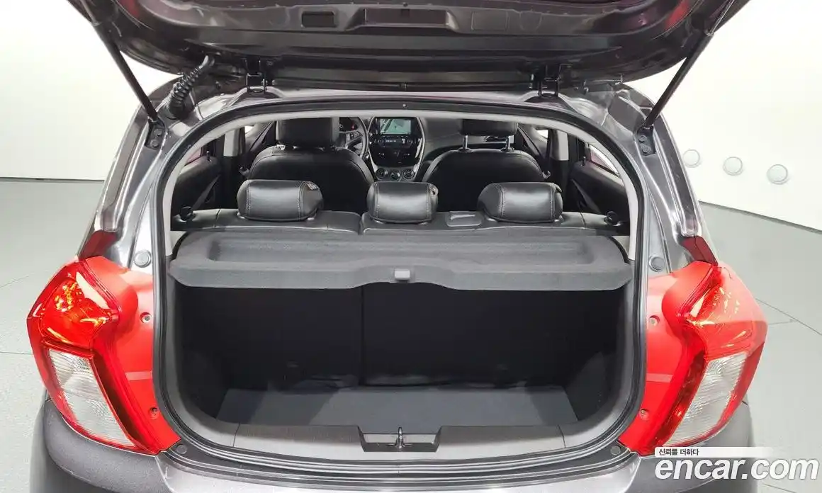 Chevrolet Spark 2016 1.0 автомат (гидро), фото 20