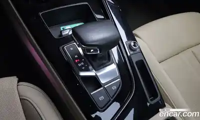 Audi A4 2020 2.0 автомат (гидро), миниатюра 9