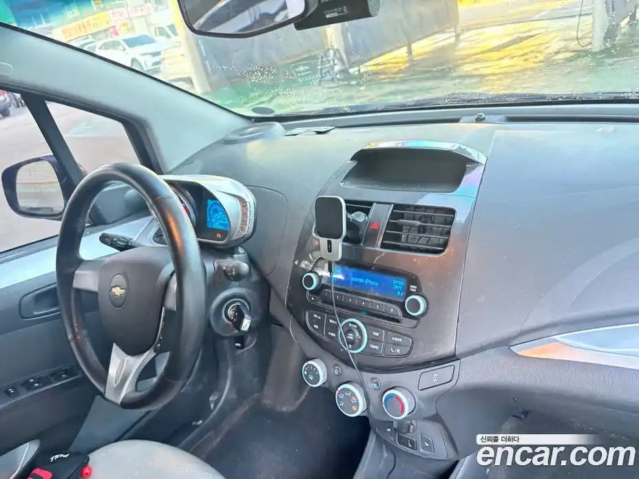 Chevrolet Spark 2014 1.0 автомат (вариатор), фото 7