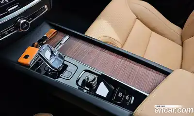 Volvo V60 2025 2.0 автомат (гидро), миниатюра 9