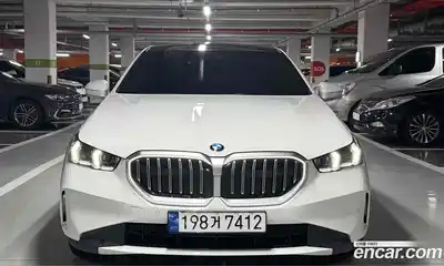 BMW 5 серия 2024 2.0 автомат (гидро), миниатюра 2