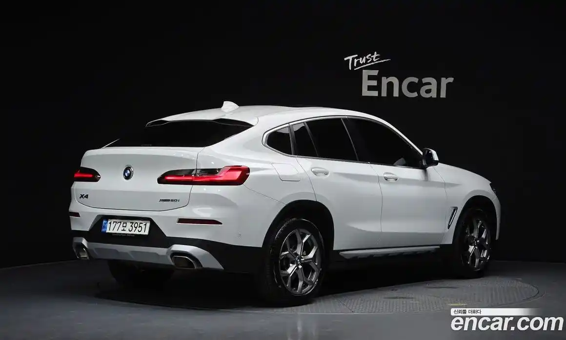 BMW X4 2022 2.0 автомат (гидро), фото 2