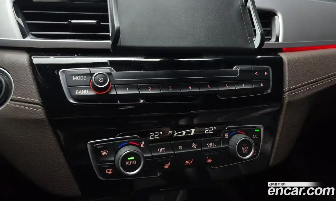 BMW X1 2022 2.0 автомат (гидро), фото 24