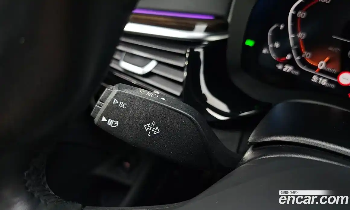 BMW 5 серия 2021 2.0 автомат (гидро), фото 28