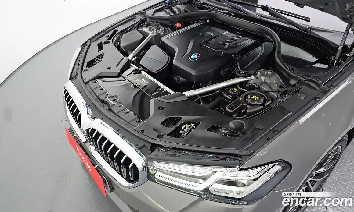 BMW 5 серия 2021 2.0 автомат (гидро), фото 6