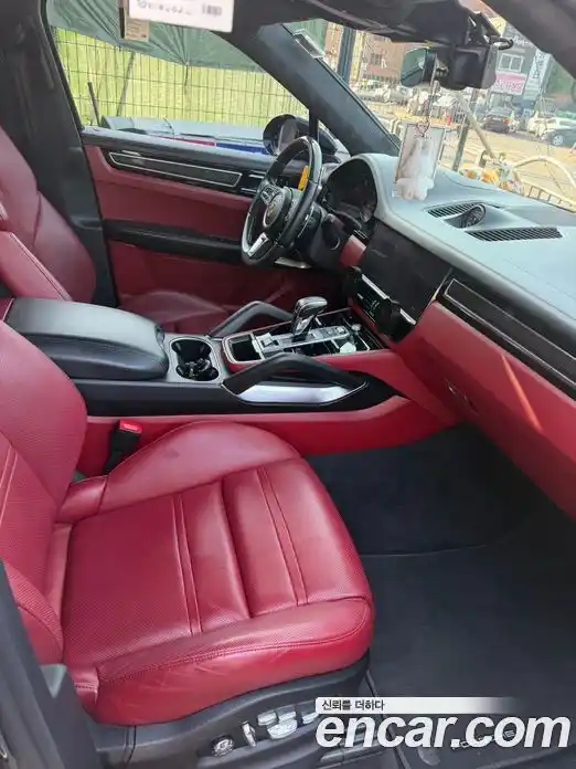 Porsche Cayenne 2021 4.0 автомат (гидро), фото 16