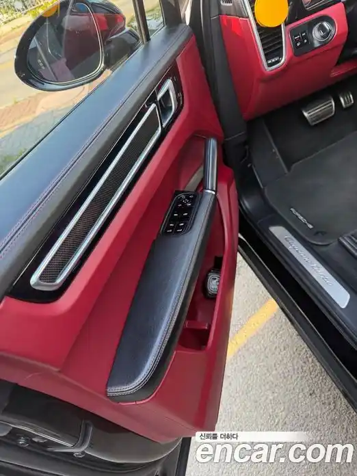 Porsche Cayenne 2021 4.0 автомат (гидро), фото 17