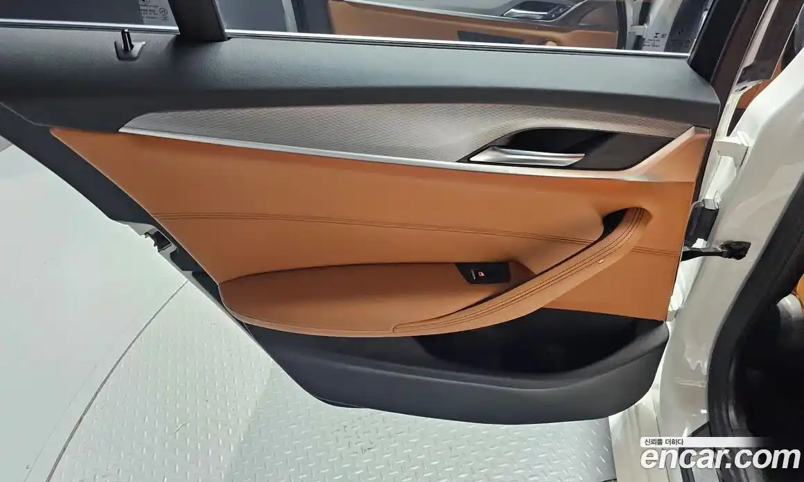 BMW 5 серия 2017 2.0 автомат (гидро), фото 15