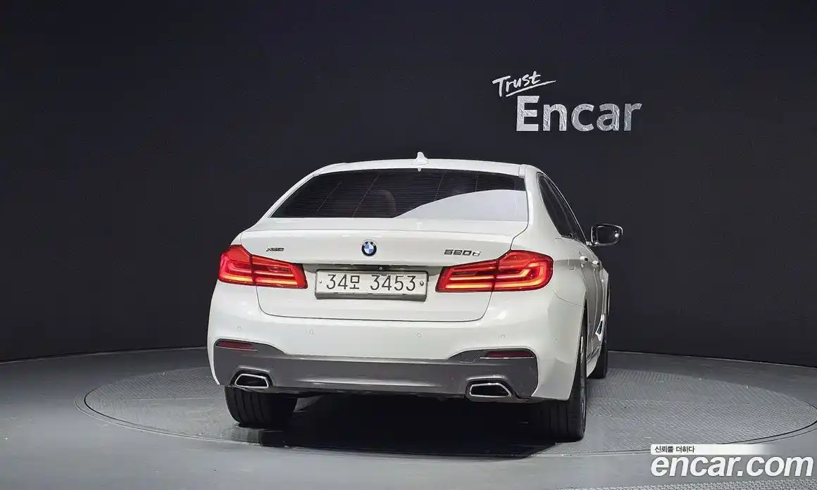 BMW 5 серия 2017 2.0 автомат (гидро), фото 4