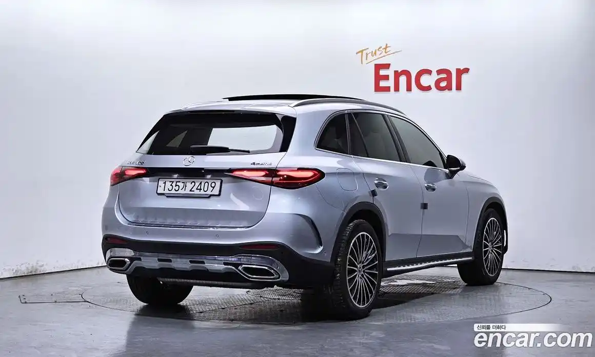 Mercedes-Benz GLC-Class 2024 2.0 гидро, фото 2 Mercedes-Benz GLC-Class 2024 2.0 гидро, фото 2