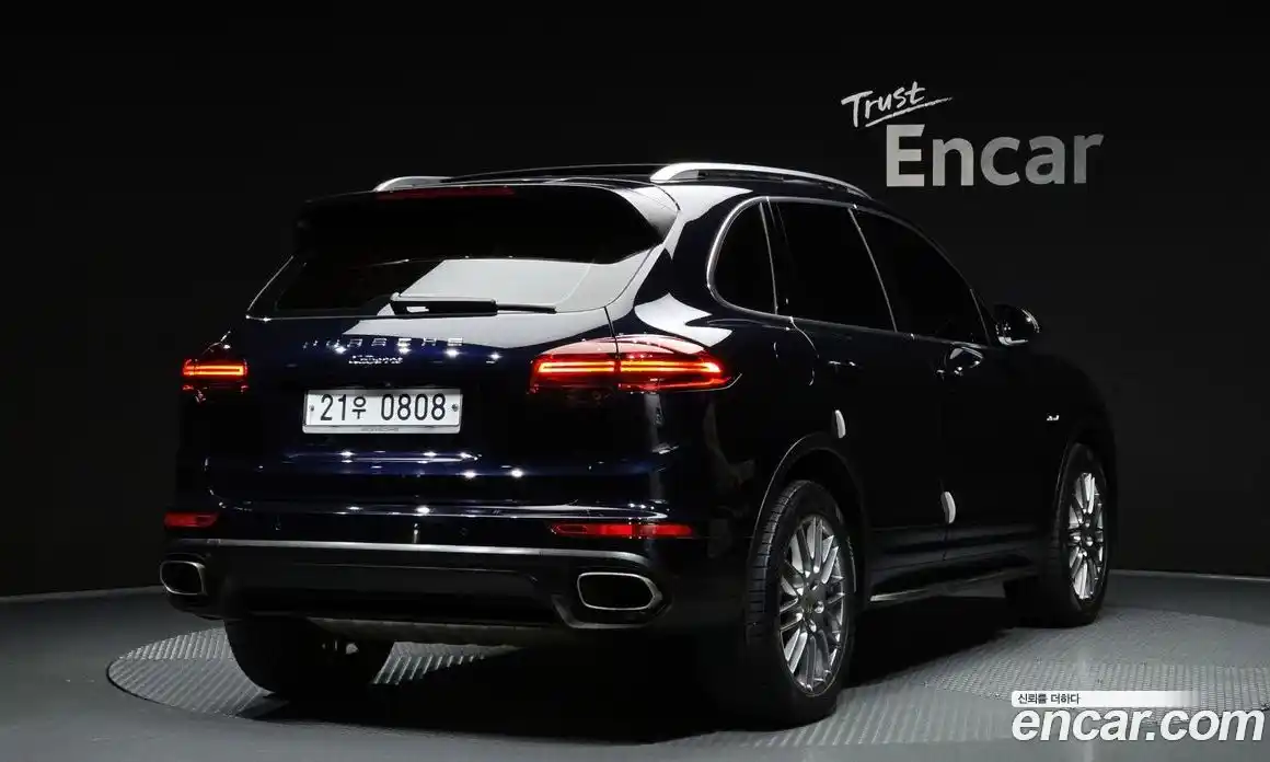 Porsche Cayenne 2015 3.0 автомат (гидро), фото 2