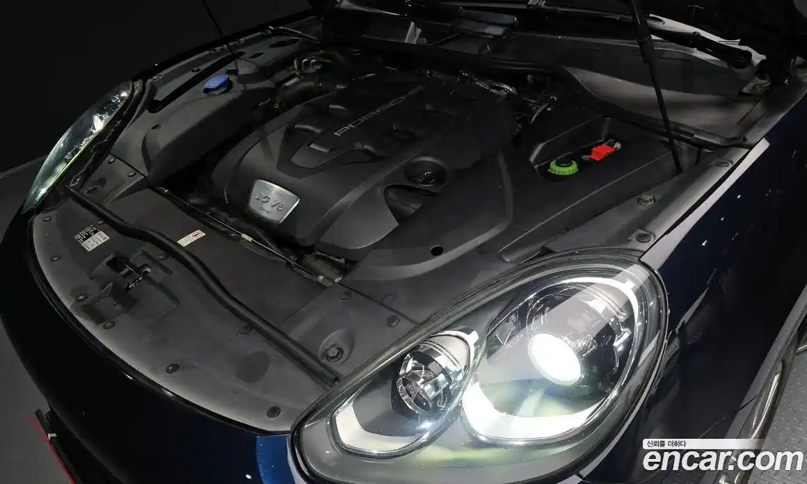 Porsche Cayenne 2015 3.0 автомат (гидро), фото 6