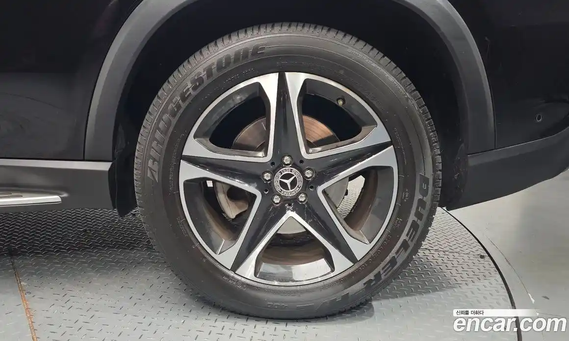 Mercedes-Benz GLE-Class 2022 2.0 гидро, фото 7 Mercedes-Benz GLE-Class 2022 2.0 гидро, фото 7