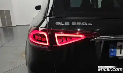 Mercedes-Benz GLE-Class 2022 2.0 гидро, миниатюра 9 Mercedes-Benz GLE-Class 2022 2.0 гидро, миниатюра 9