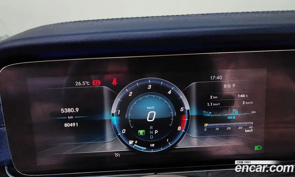 Mercedes-Benz E-Class 2019 1.9 автомат (гидро), фото 11