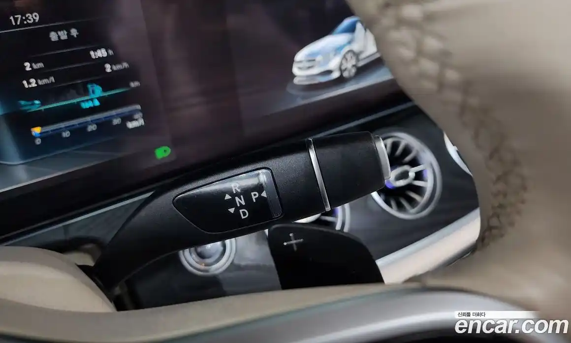 Mercedes-Benz E-Class 2019 1.9 автомат (гидро), фото 23