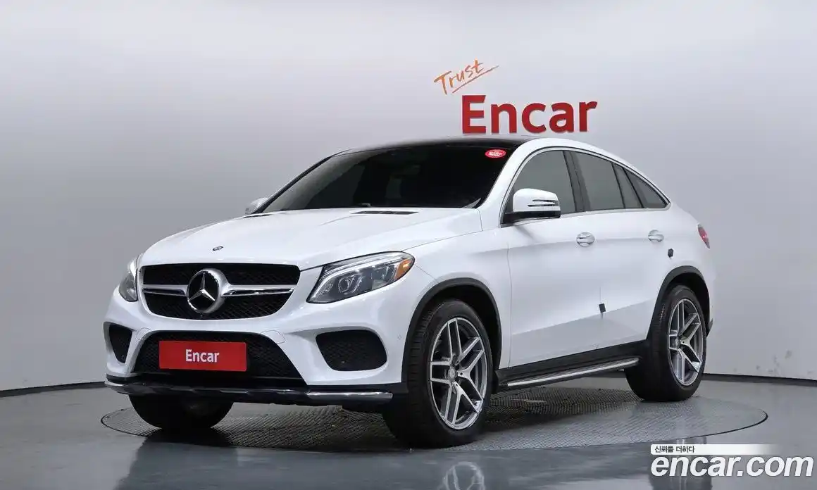 Mercedes-Benz GLE-Class 2017 3.0 гидро, фото 1 Mercedes-Benz GLE-Class 2017 3.0 гидро, фото 1