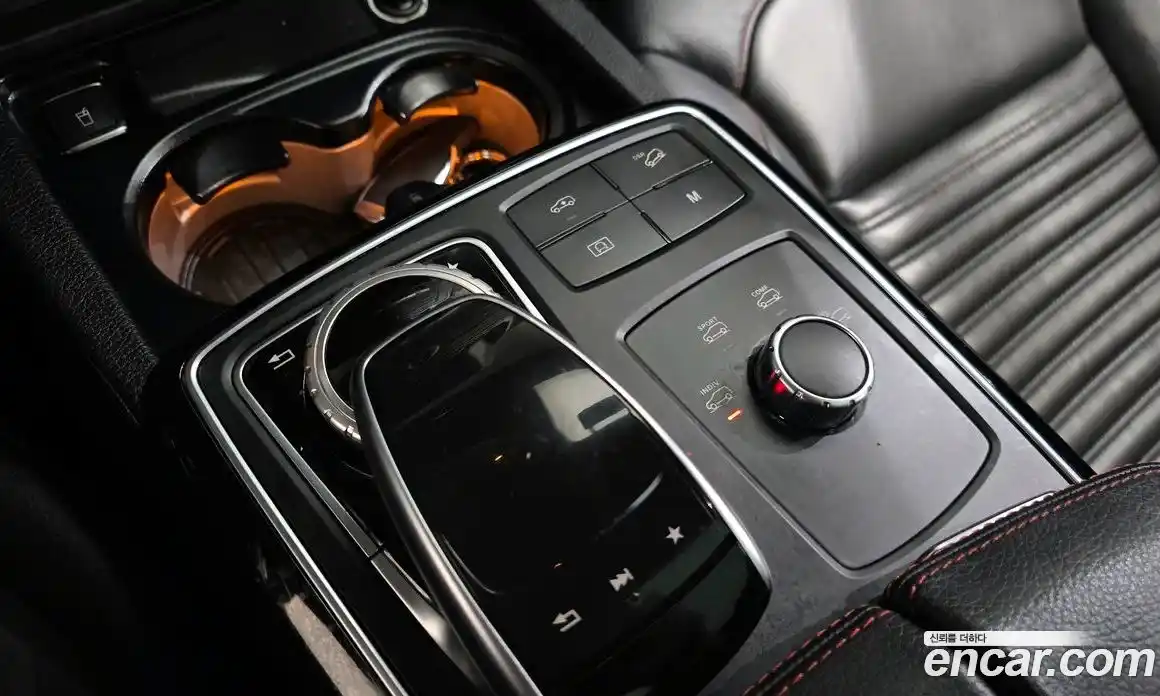 Mercedes-Benz GLE-Class 2017 3.0 гидро, фото 20 Mercedes-Benz GLE-Class 2017 3.0 гидро, фото 20