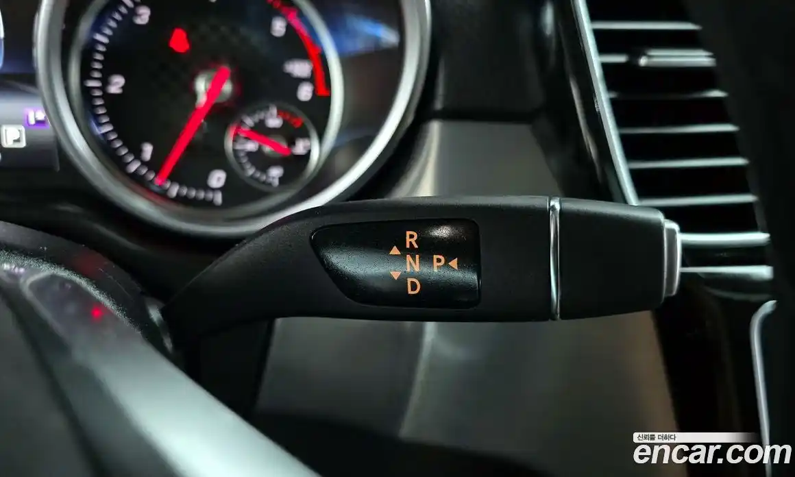Mercedes-Benz GLE-Class 2017 3.0 гидро, фото 9 Mercedes-Benz GLE-Class 2017 3.0 гидро, фото 9