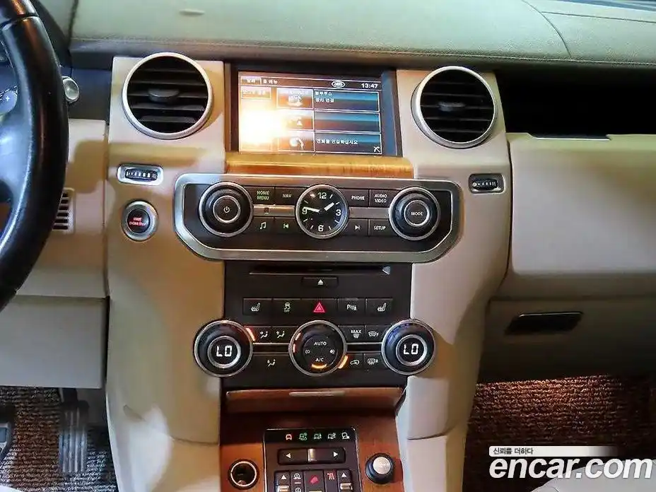 Land Rover Discovery 2013 3.0 автомат (гидро), фото 11