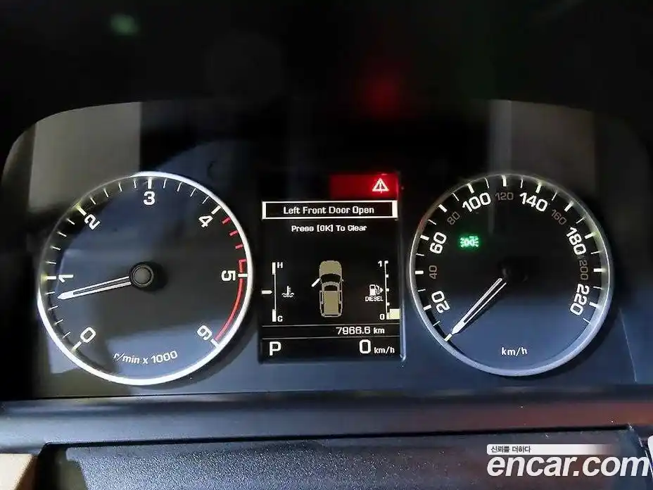 Land Rover Discovery 2013 3.0 автомат (гидро), фото 9