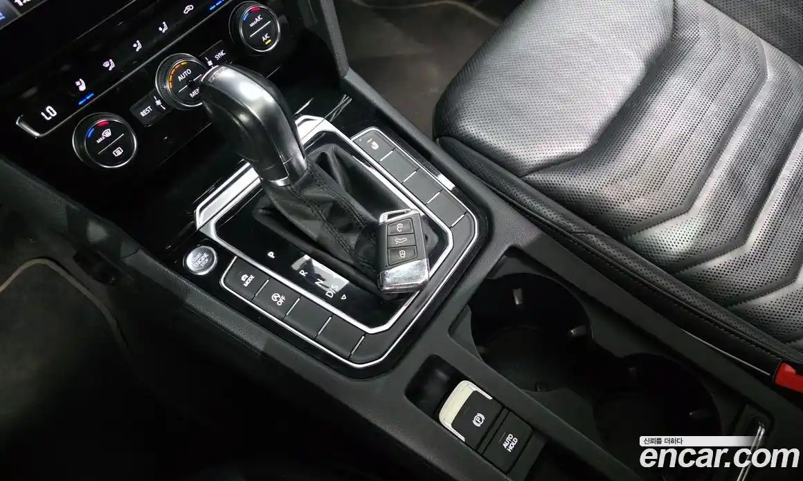 Volkswagen Arteon 2019 2.0 автомат (гидро), фото 12