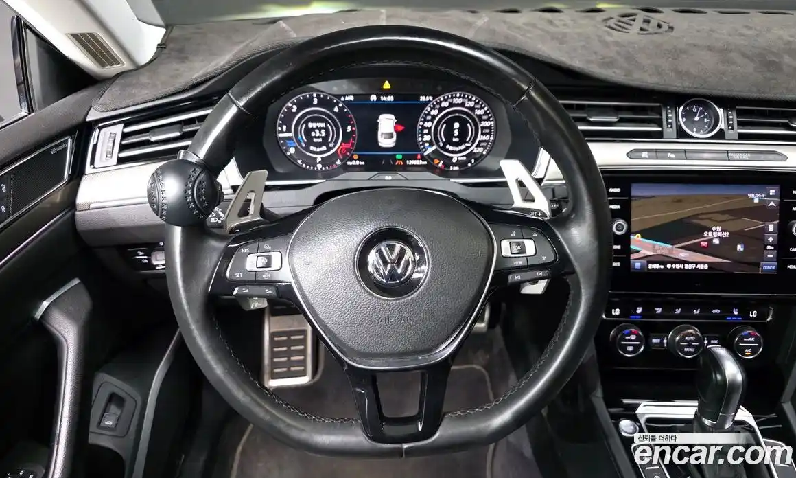 Volkswagen Arteon 2019 2.0 автомат (гидро), фото 20