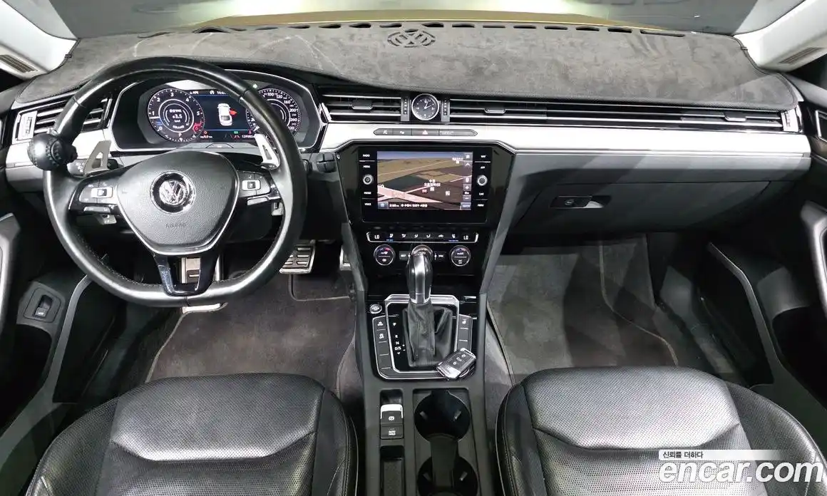 Volkswagen Arteon 2019 2.0 автомат (гидро), фото 10