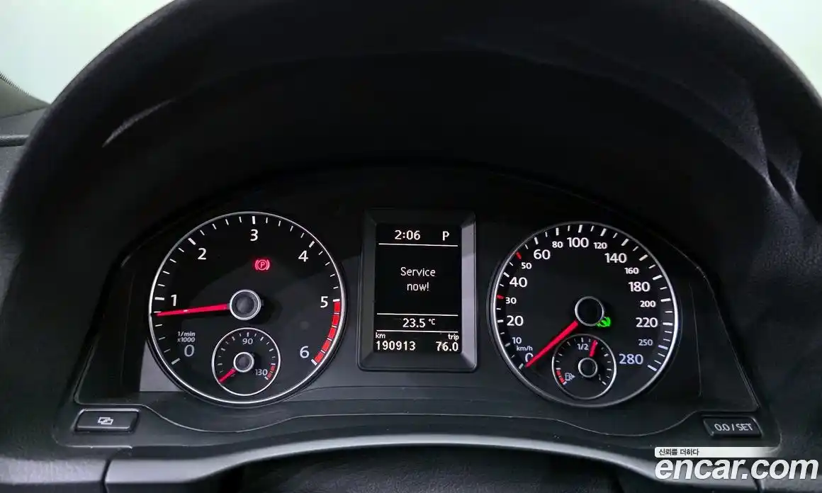 Volkswagen Scirocco 2012 2.0 автомат (гидро), фото 8