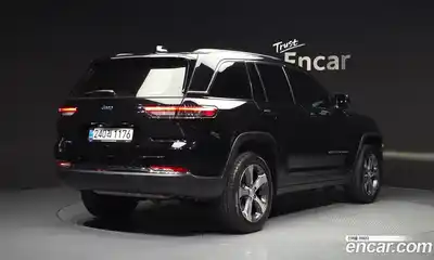Jeep Cherokee 2023 2.0 автомат (гидро), миниатюра 2
