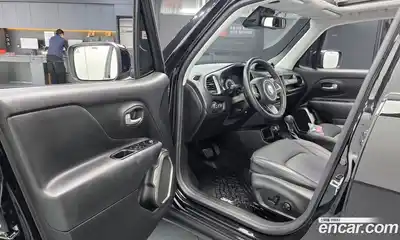 Jeep Renegade 2023 1.3 автомат (гидро), миниатюра 12