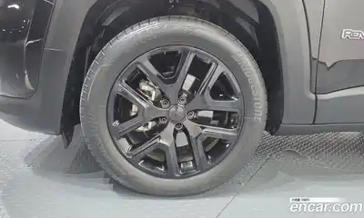 Jeep Renegade 2023 1.3 автомат (гидро), миниатюра 4
