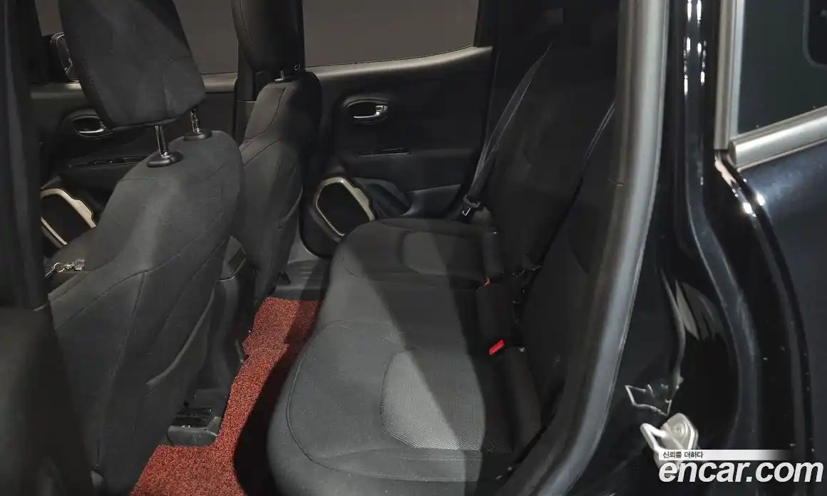 Jeep Renegade 2017 2.4 автомат (гидро), фото 11