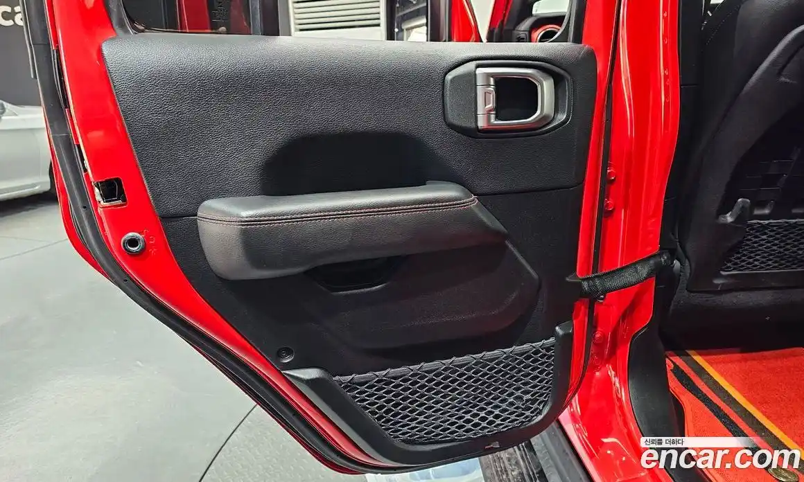 Jeep Wrangler 2019 2.0 автомат (гидро), фото 15