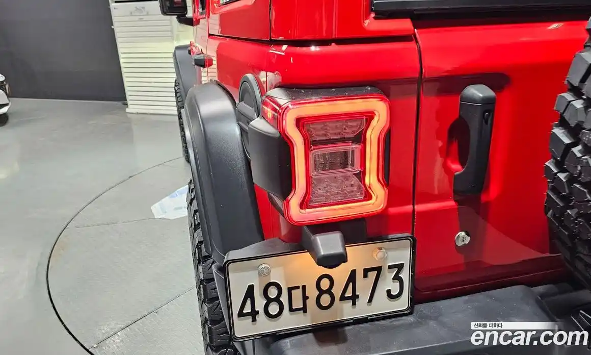Jeep Wrangler 2019 2.0 автомат (гидро), фото 9