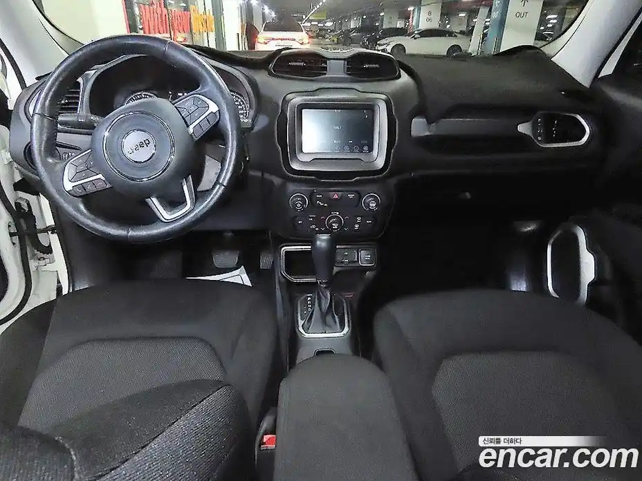 Jeep Renegade 2021 2.4 автомат (гидро), фото 10