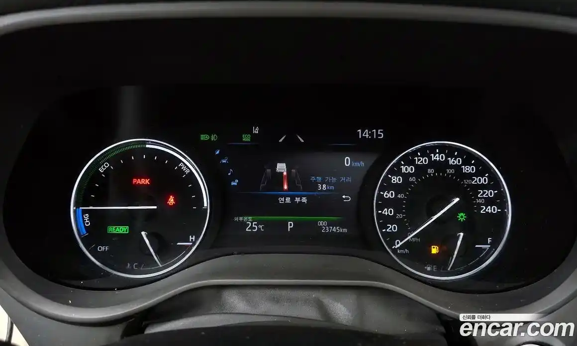 Toyota Sienna 2023 2.5 автомат (гидро), фото 8 Toyota Sienna 2023 2.5 автомат (гидро), фото 8